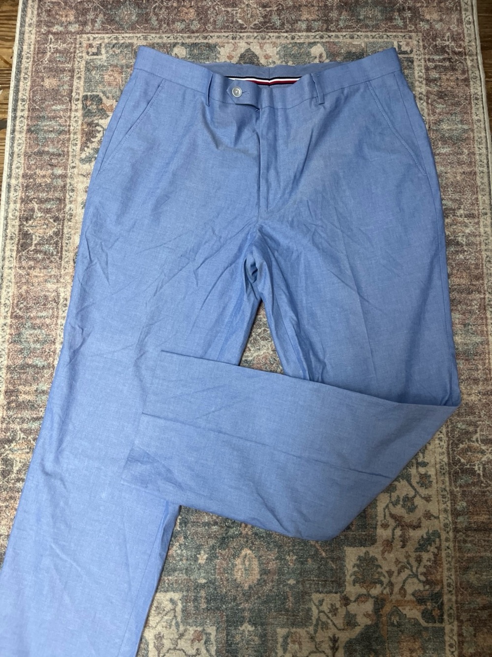 Tommy Hilfiger Light Blue Men's Chinos
36W/30L

B(A)- 3